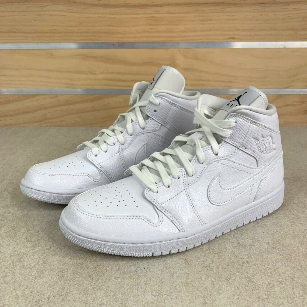 Giày Air Jordan 1 Mid White Snakeskin BQ6472 110 Sneaker Daily