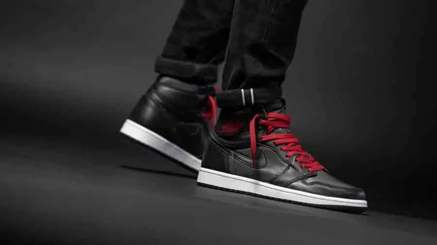 Giày nam Air Jordan Retro High OG 'Black Gym Red' 555088-060
