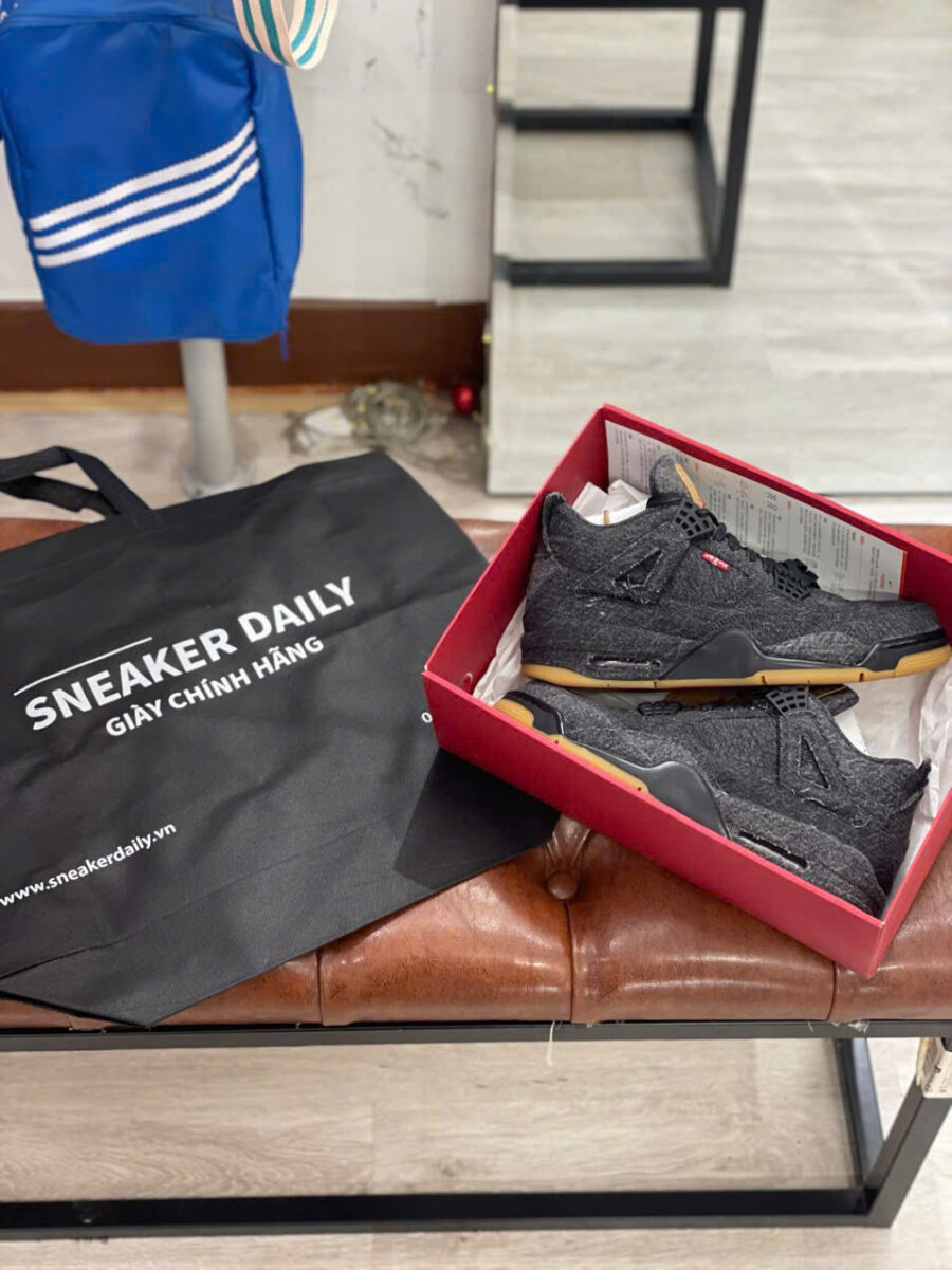 giày nam levis x air jordan 4 black ao2571-001