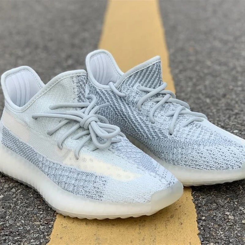 Giày Yeezy Boost 350 V2 Cloud White FW3043 - Sneaker Daily