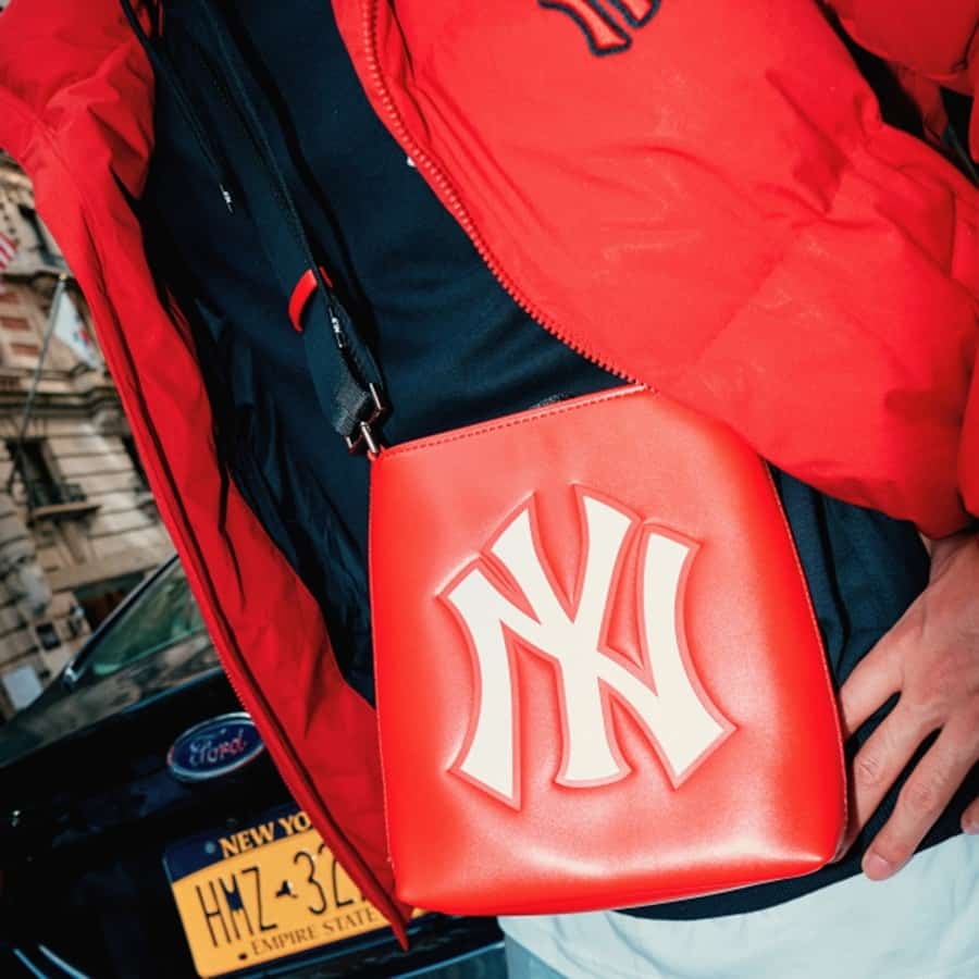 túi đeo chéo mlb new york yankees big logo cross bag in red 32bgp2911-50r