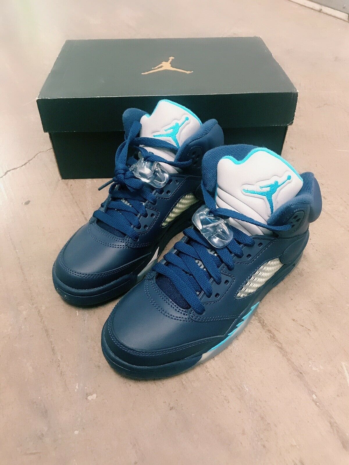 Giày Nữ Air Jordan 5 Retro Bg 'Pre-Grape' 440888-405 - Sneaker Daily
