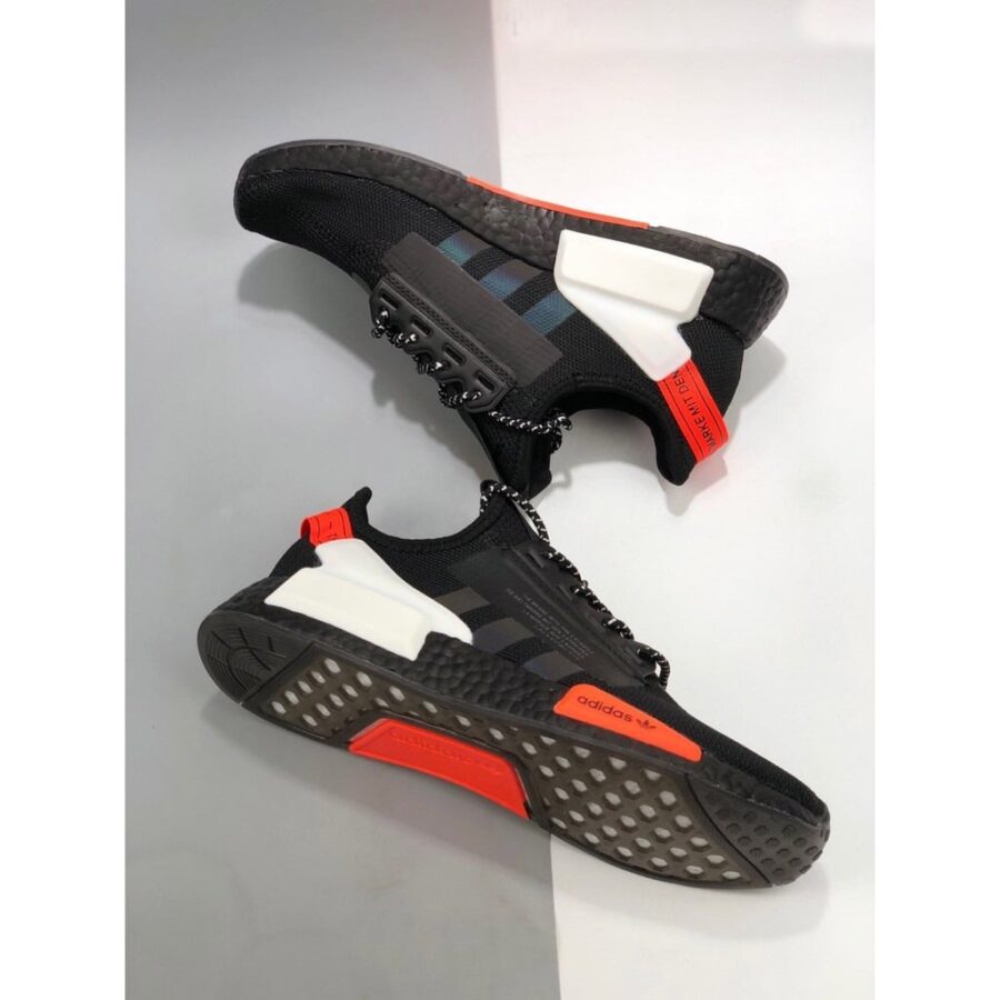 giay-adidas-nmd_r1-v2-black-coral-fy3523