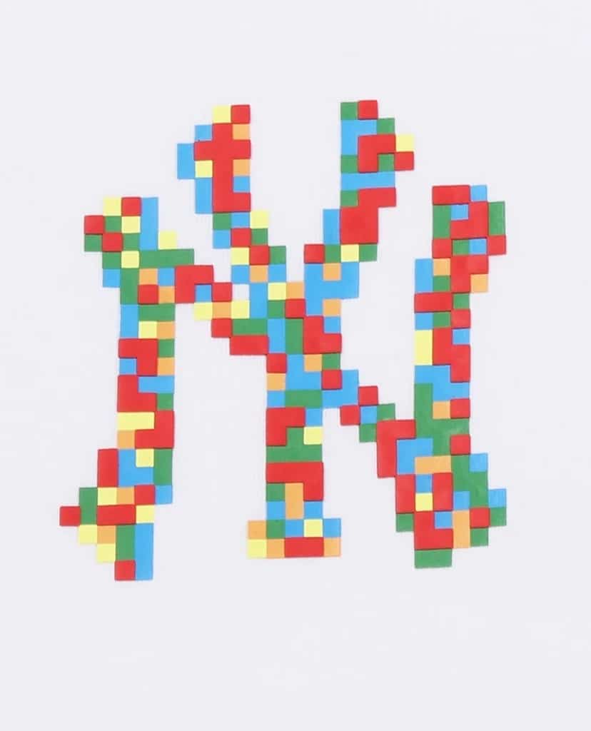 ao-thun-mlb-play-pixel-logo-new-york-yankees-white-31tsn2131-50w