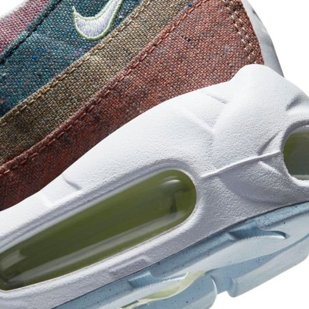 giay-nike-air-max-95-recycled-canvas-pack-ck6478-001