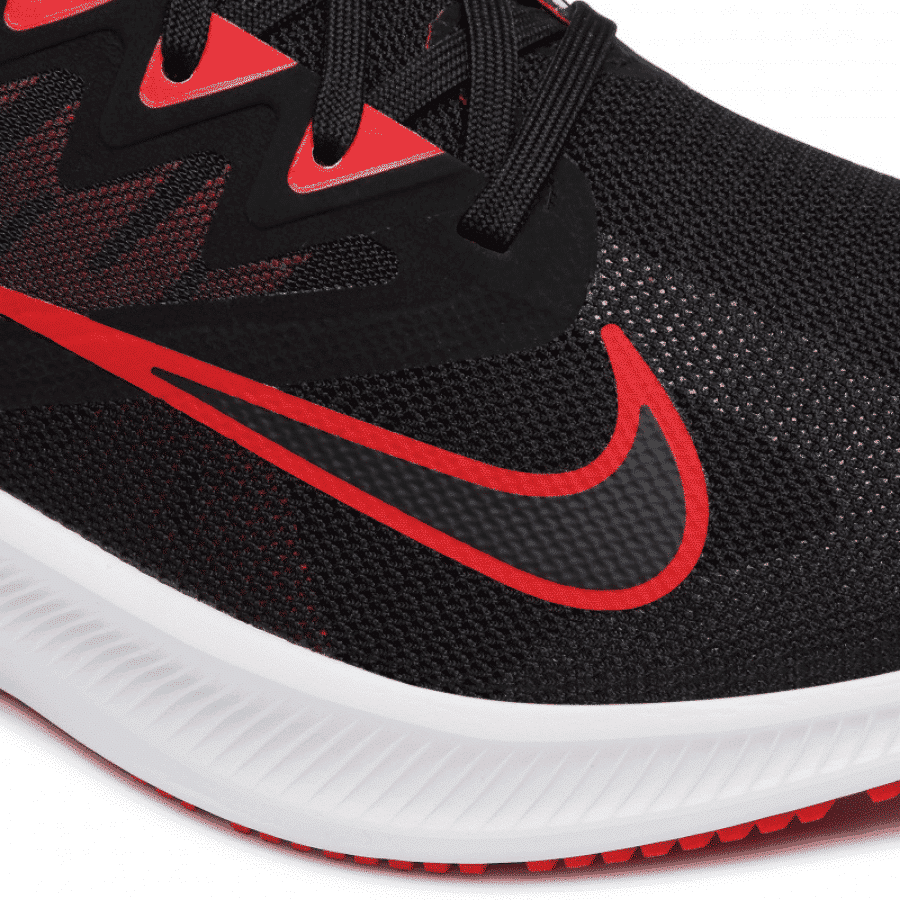 giay-nike-quest-3-black-university-red-cd0230-004