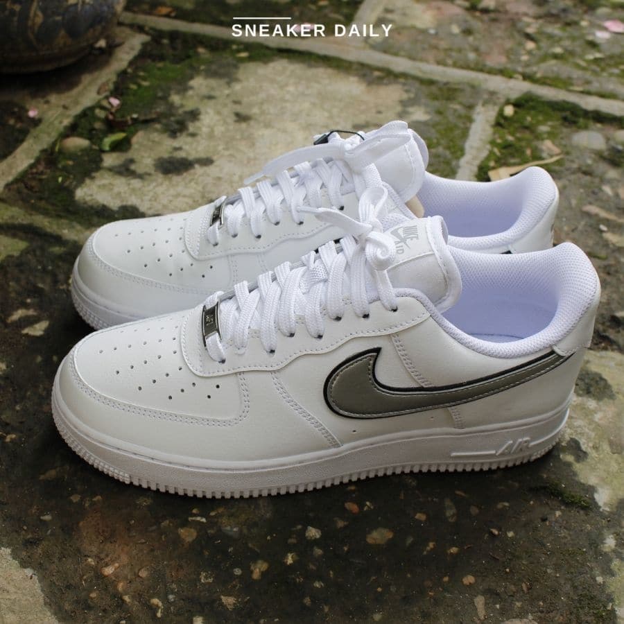 Giày Nike Air Force 1 '07 Essential 'White Metallic Silver' Dd1523-100 -  Sneaker Daily