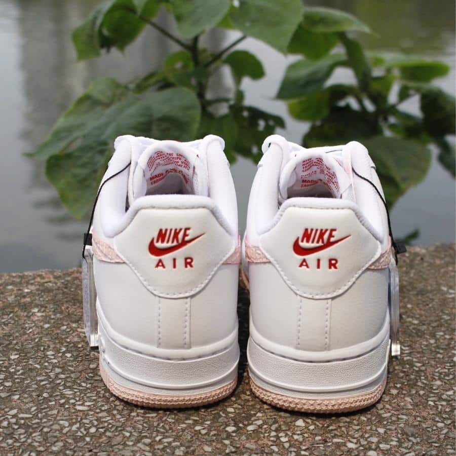 giay-nike-air-force-1-low-vd-valentines-day-dq9320-100 (4)