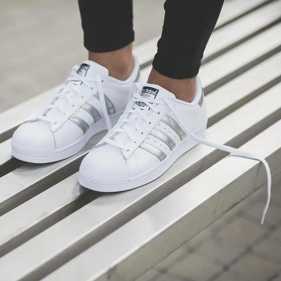 Giay Adidas Superstar White Silver Metallic AQ3091