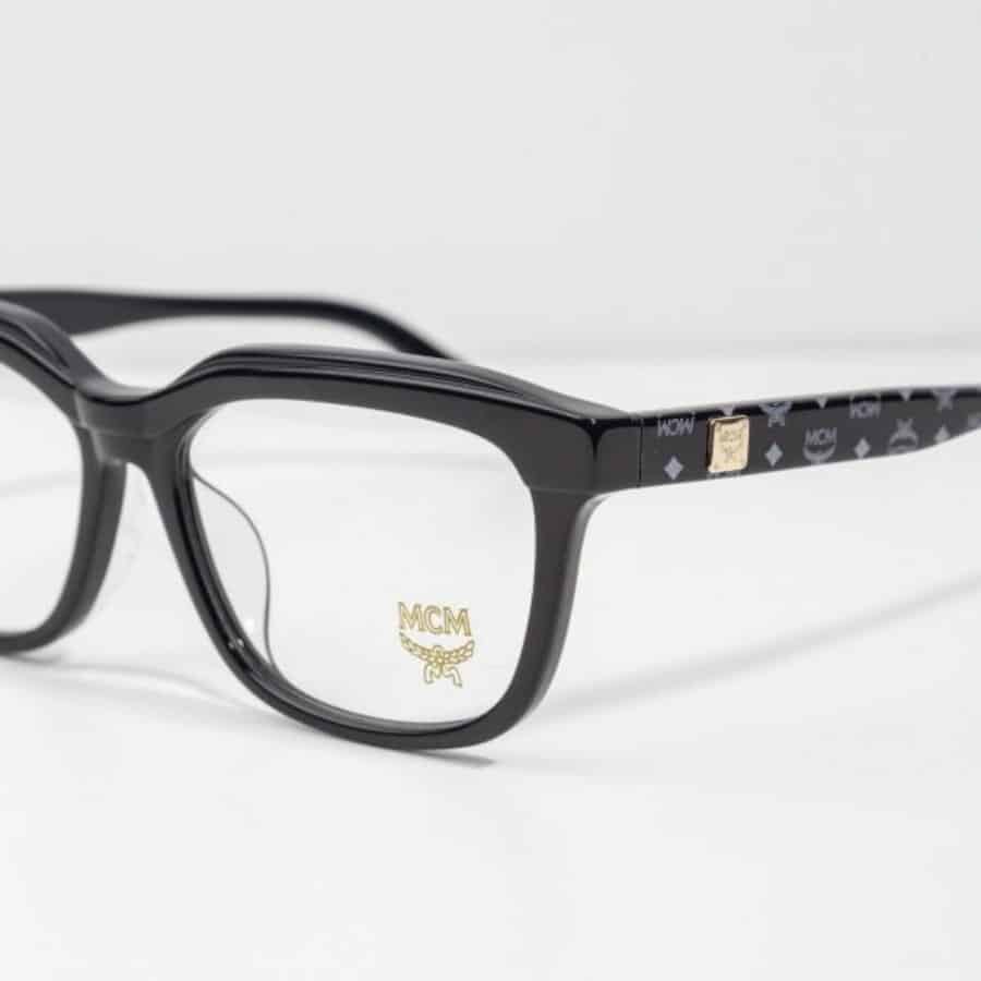 kinh-mcm-black-eyeglasses-mcm2636-004