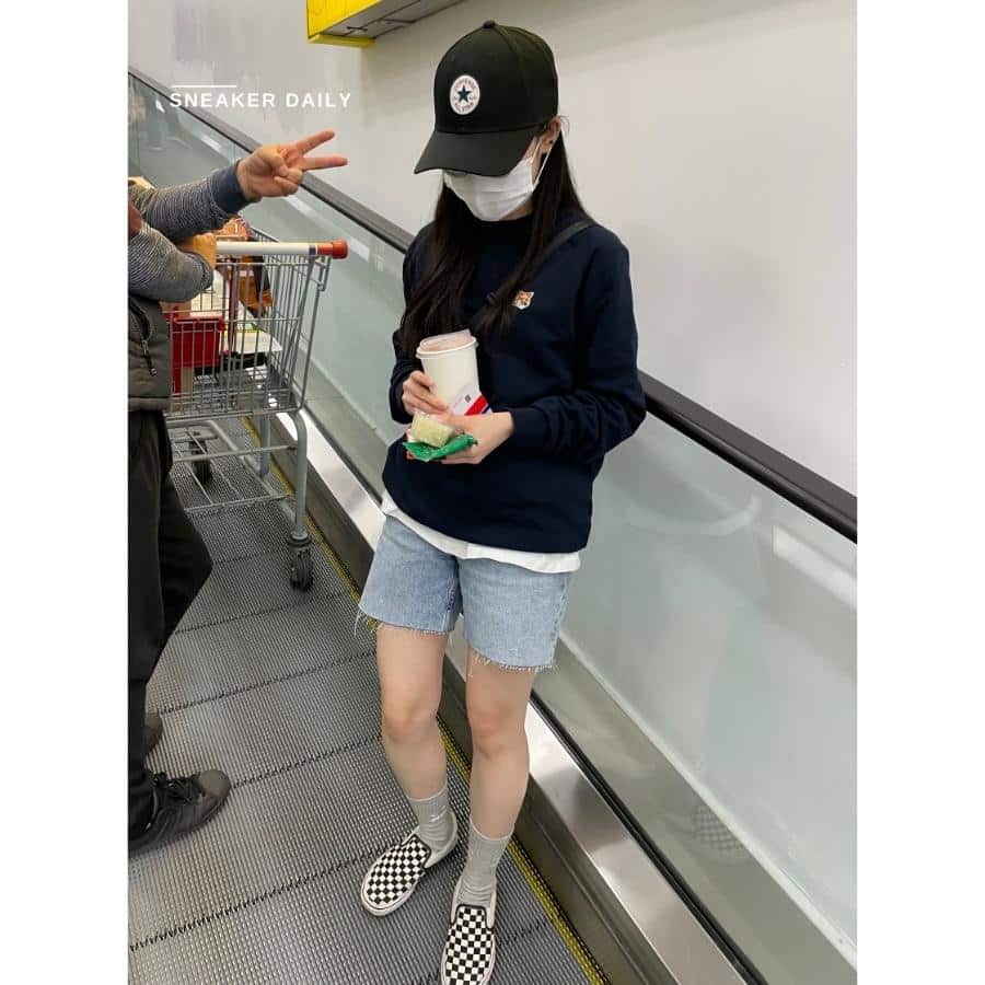 phối đồ với giày vans nữ