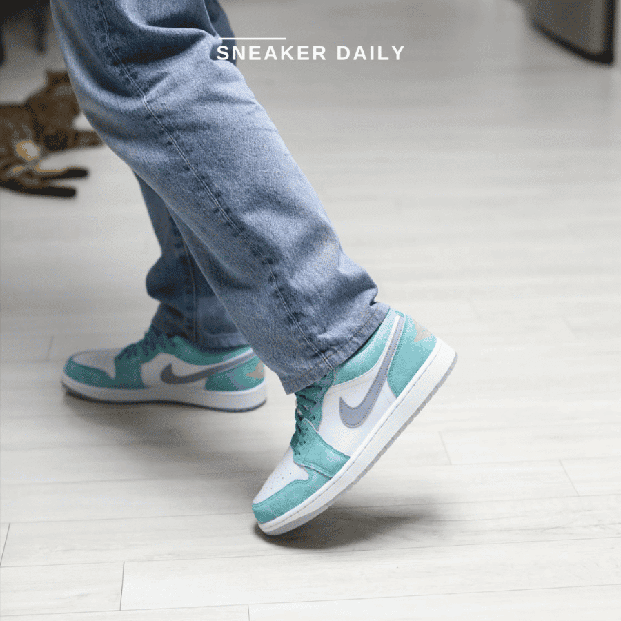 Giày Nike Air Jordan 1 Low SE 'New Emerald' DN3705-301 - Sneaker Daily