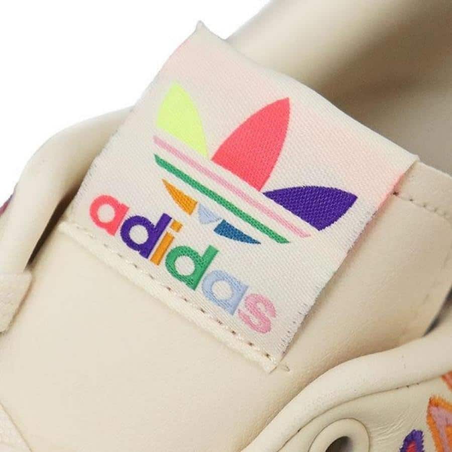 giay-adidas-kris-andrew-small-x-stan-smith-pride-gx6394