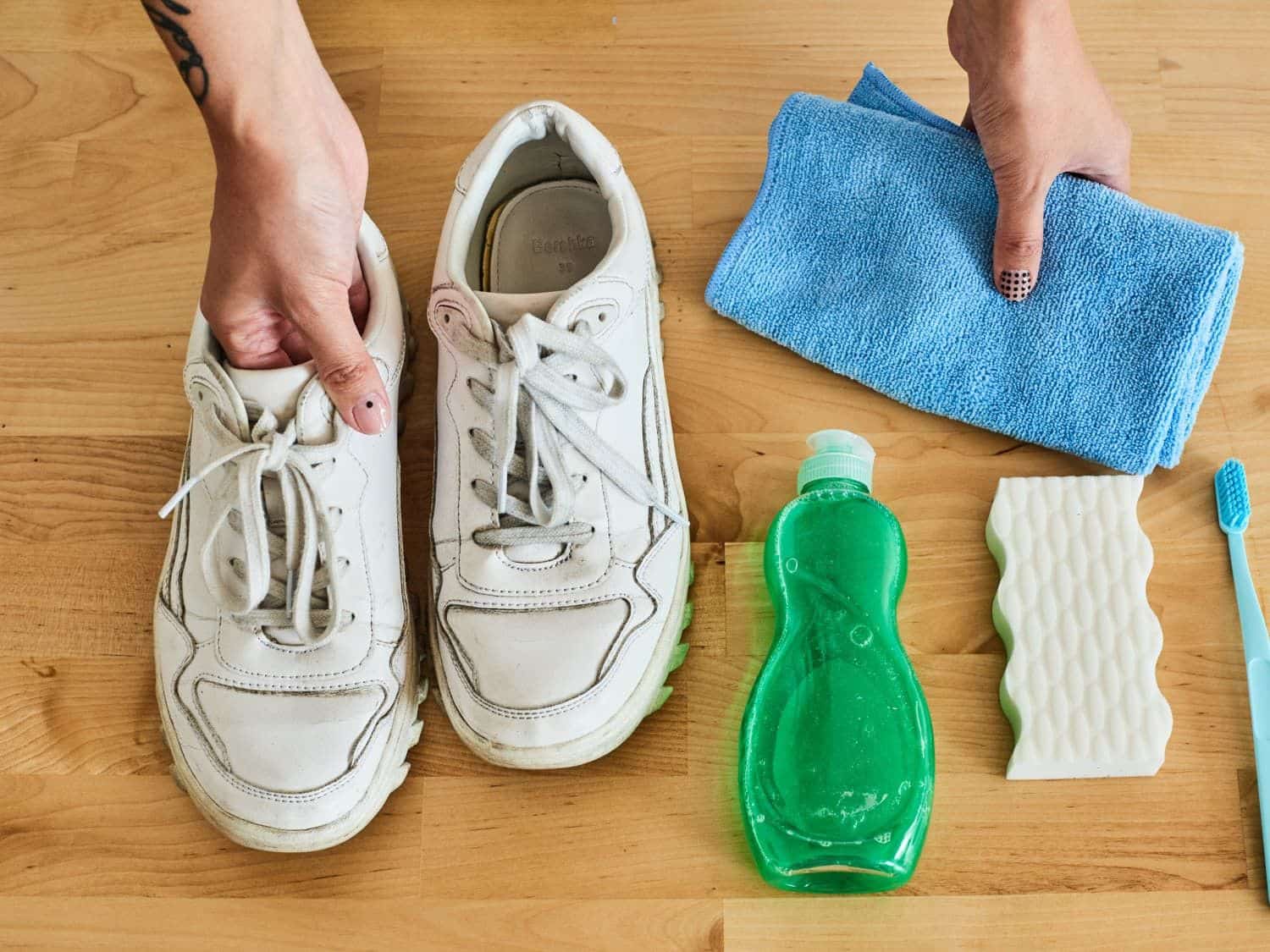 cách vệ sinh giày trắng đơn giản nhất tại nhà
