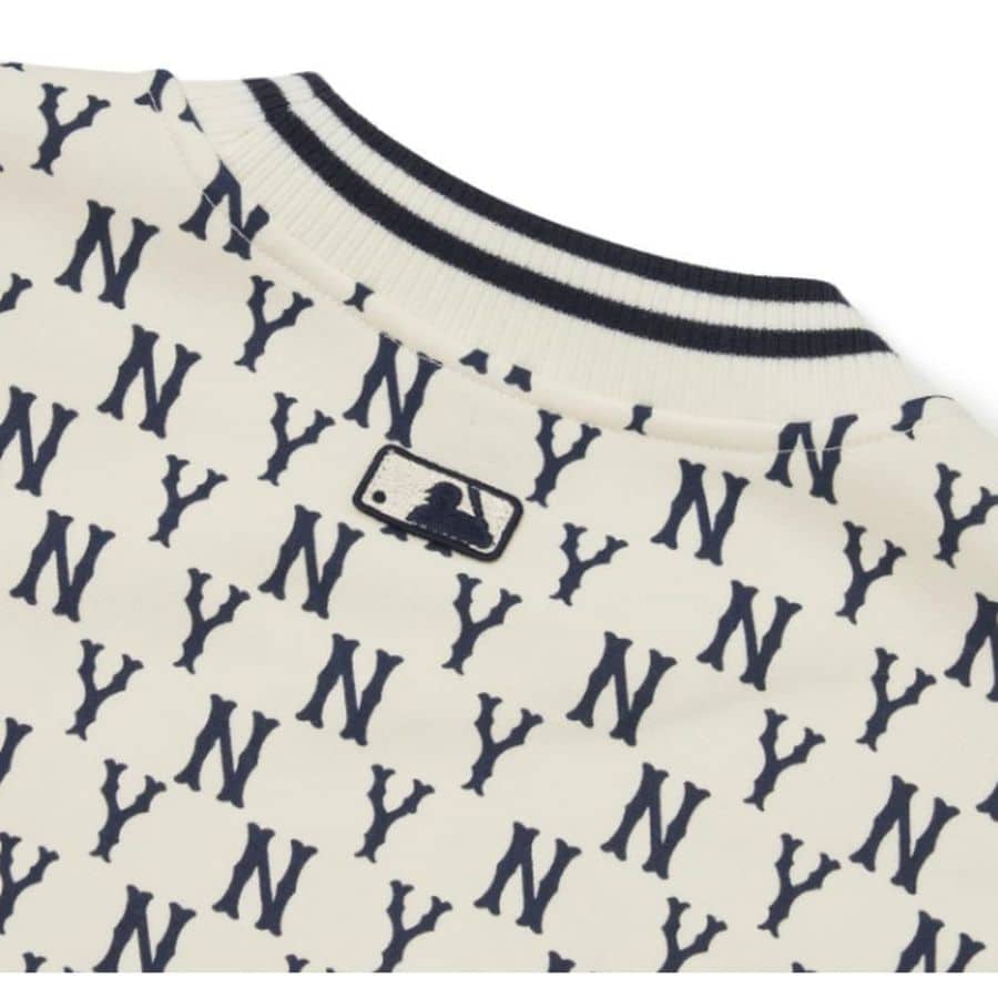 ao-sweater-mlb-classic-monogram-front-brushed-over-fit-sweatshirt-white-3amtm0926-50crs