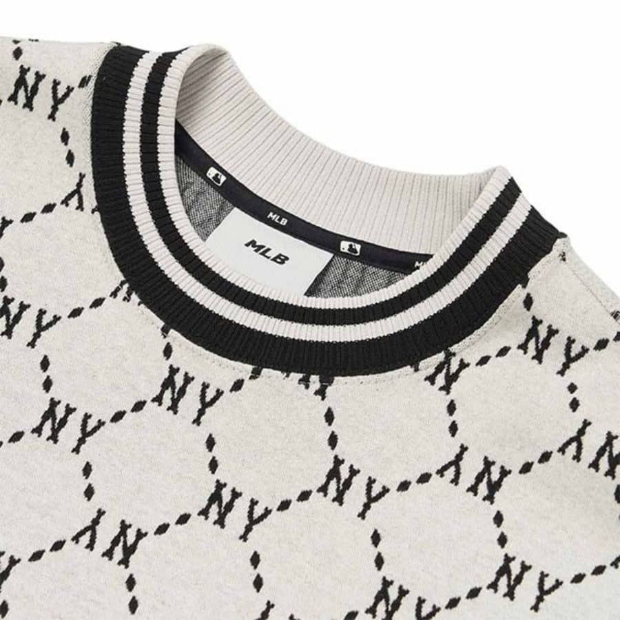 ao-sweater-mlb-diamond-monogram-jacquard-overfit-sweatshirt-new-york-yankees-white-3amtm0724-50crs
