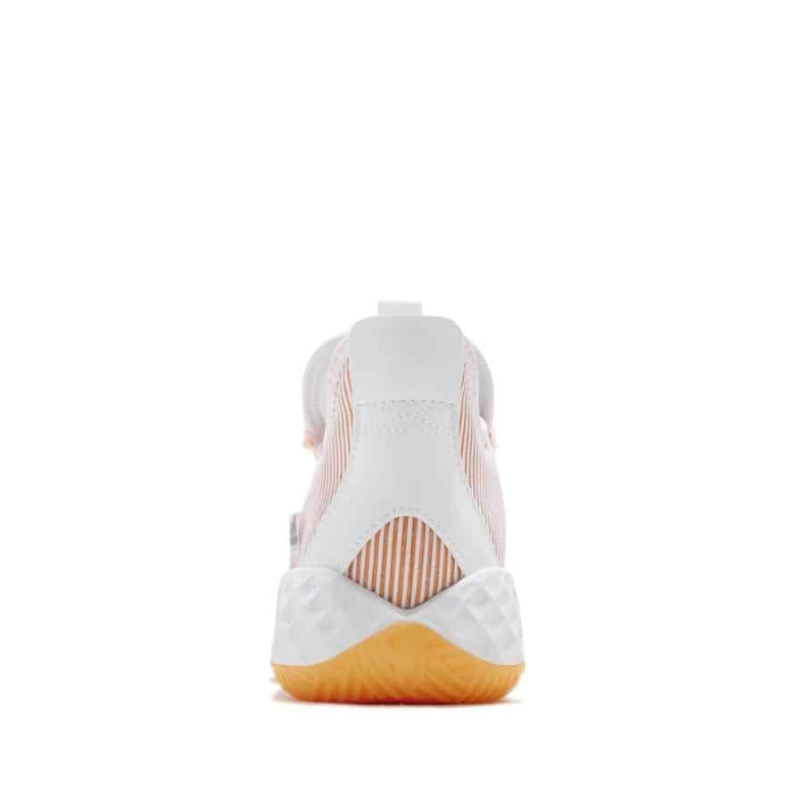 https://sneakerdaily.vn/wp-content/uploads/2022/11/giay-bong-ro-adidas-proboost-gca-low-white-solar-gold-orange-fx9239-7.jpg