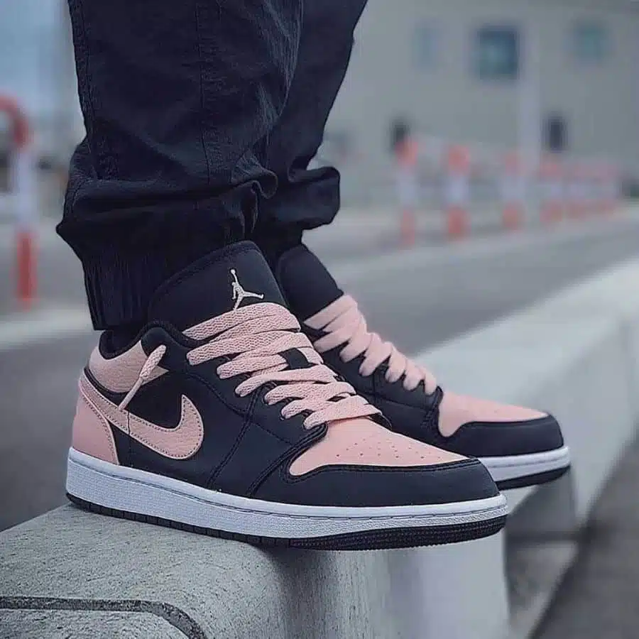 Crimson tint jordan 1 gs best sale