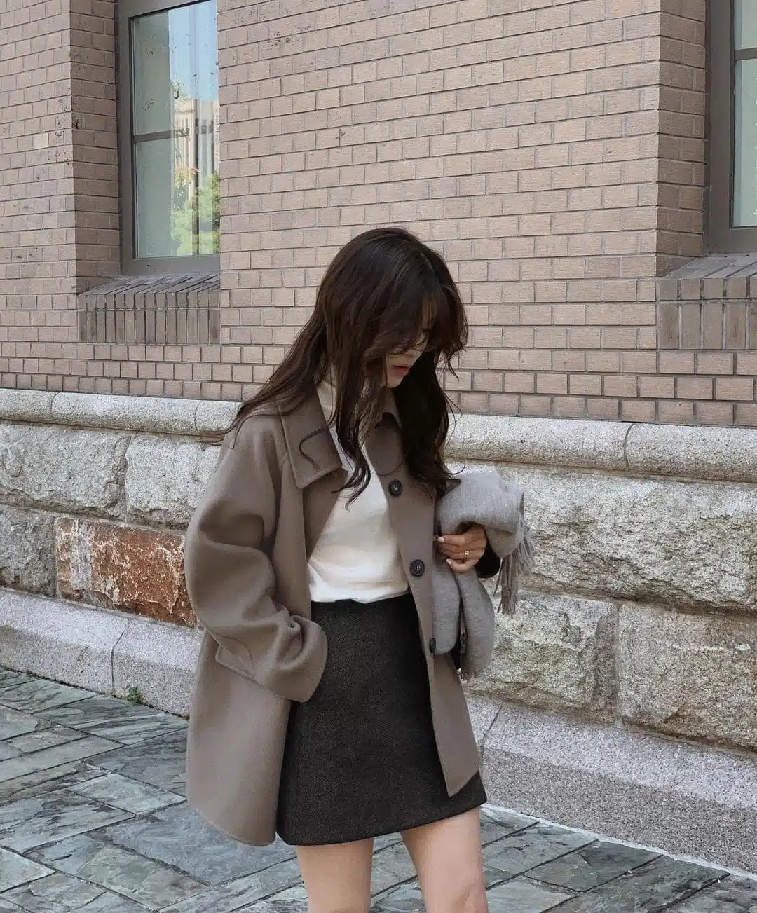 Chân váy dạ Hàn Quốc duyên dáng ấm áp trong ngày đông