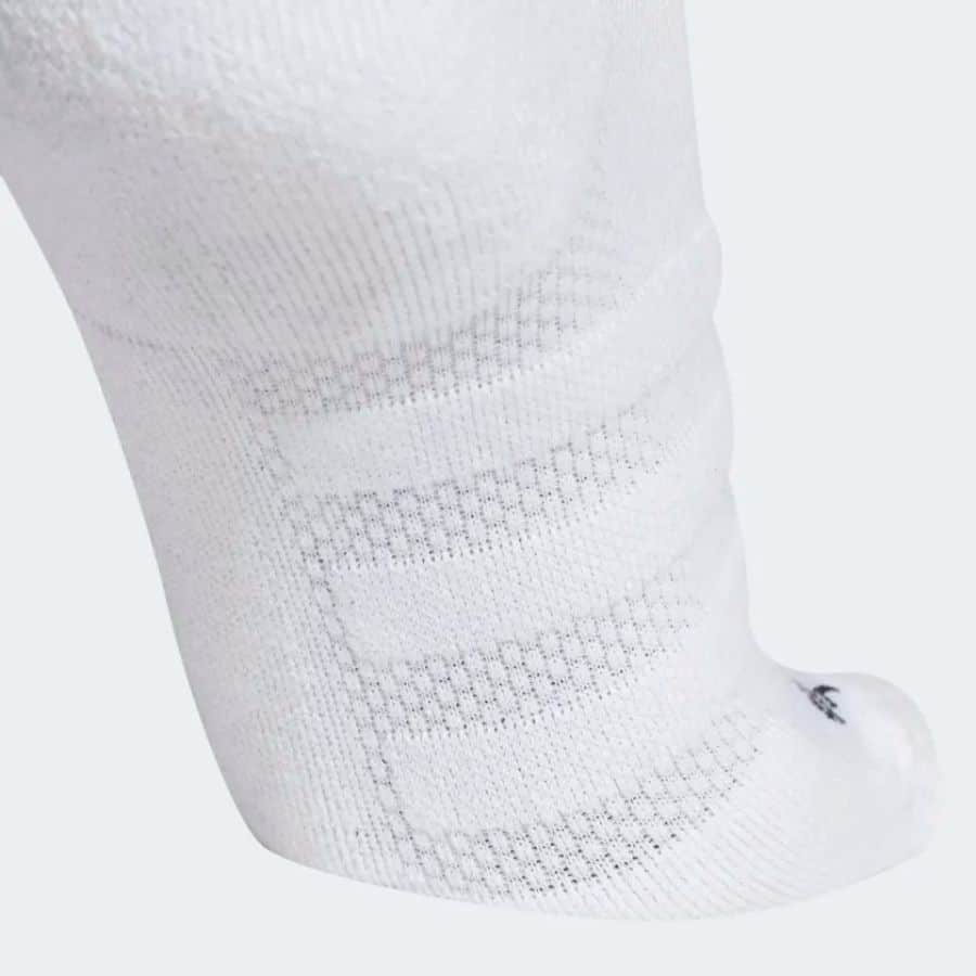 tat-the-thao-adidas-alphaskin-lightweight-cushioning-ankle-socks-cv7695