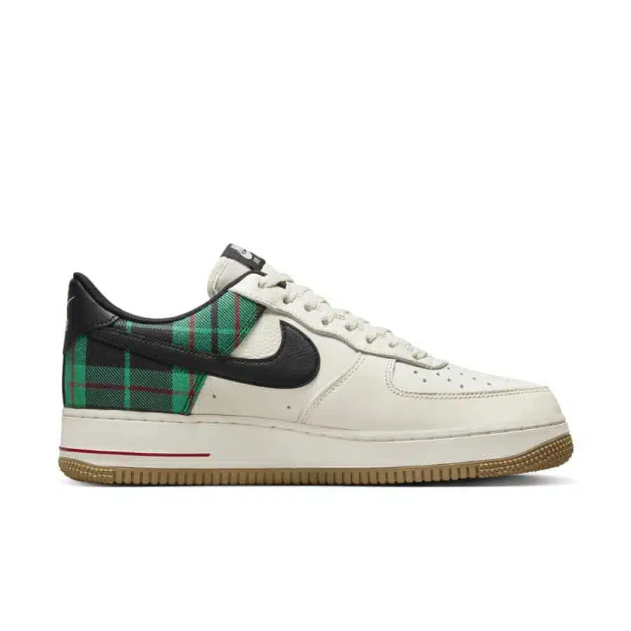 giay-nike-air-force-1-07-lx-pitch-green-dv0791-100