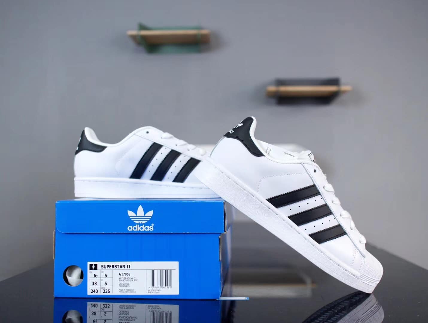 bật mí 10 bước check giày adidas chính hãng chuẩn nhất