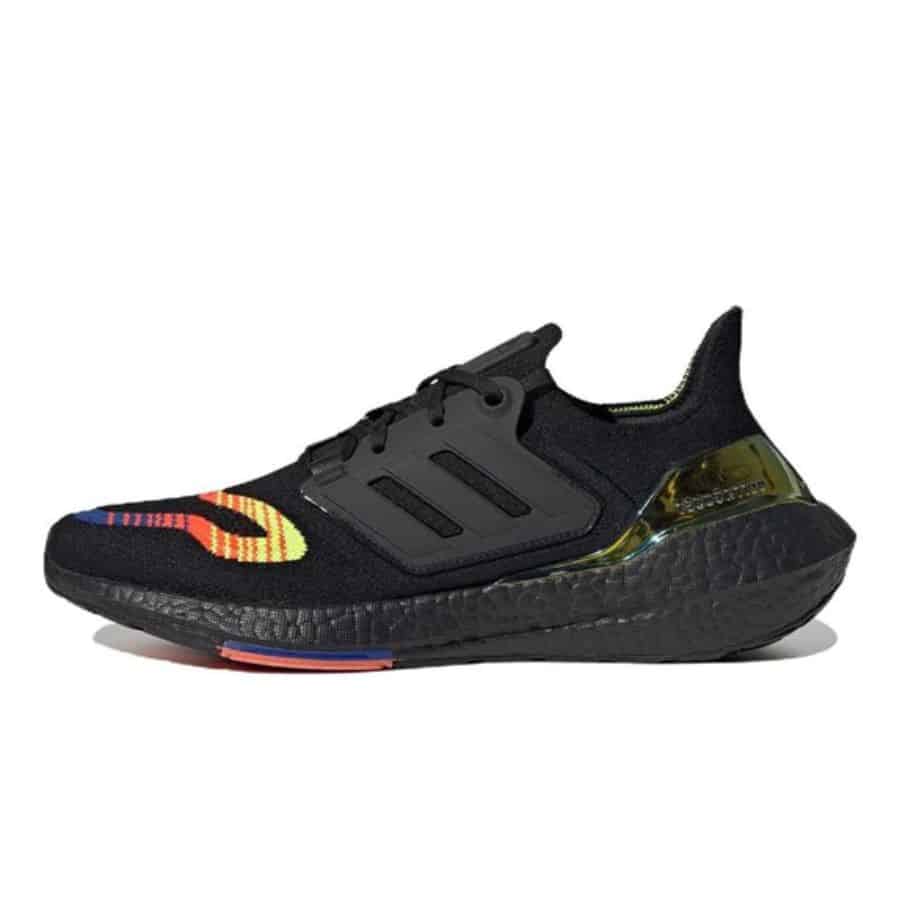 Giày adidas UltraBoost 22 Linear Energy Black HQ0965