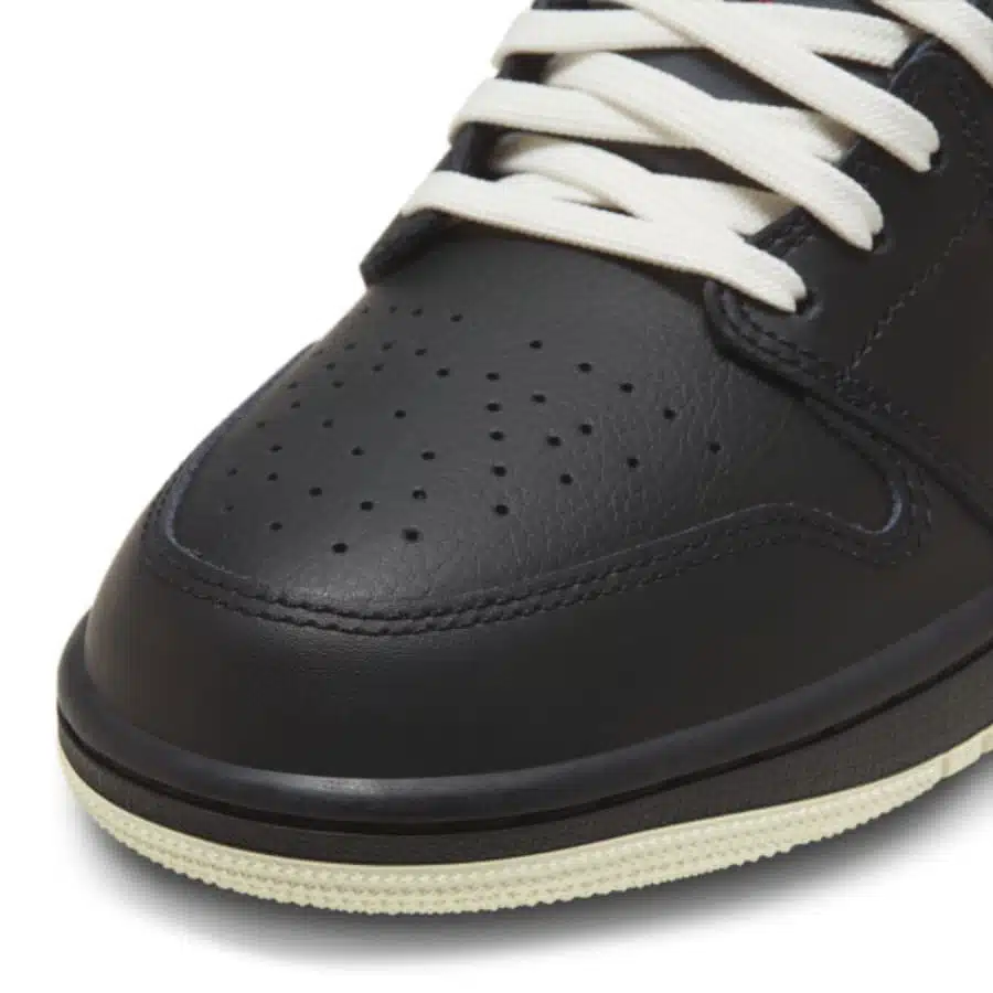 giay-nike-air-jordan-1-low-se-just-skate-black-fj7073-010 (1)