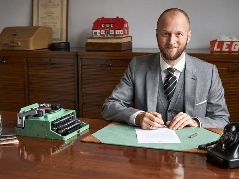Lego Typewriter 21327