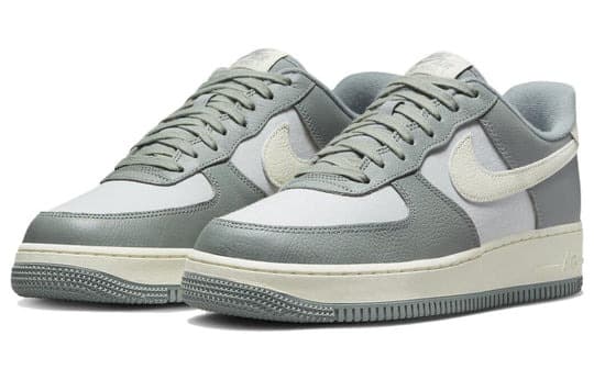 giay-nike-air-force-1-low-lx-mica-green-coconut-milk-dv7186-300