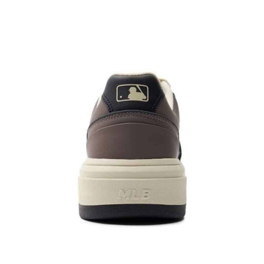 giay-mlb-chunky-liner-basic-new-york-yankees-brown-3asxclb3n-50cgs