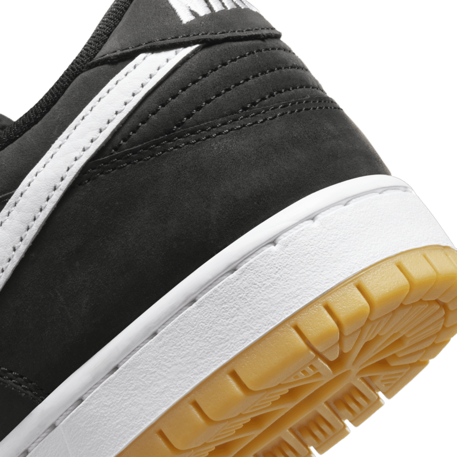 giay-nike-dunk-low-sb-black-gum-cd2563-006