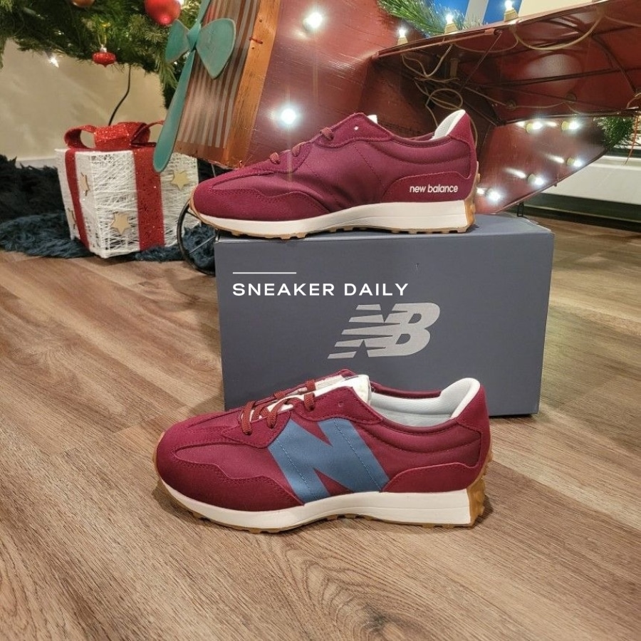 Giày New Balance 327 'Garnet Deep Sea' GS327HE1