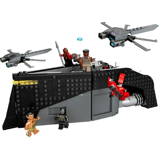 lego black panther war on the water 76214