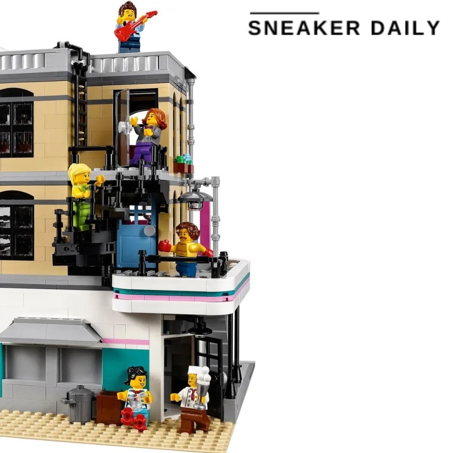 lego downtown diner 10260