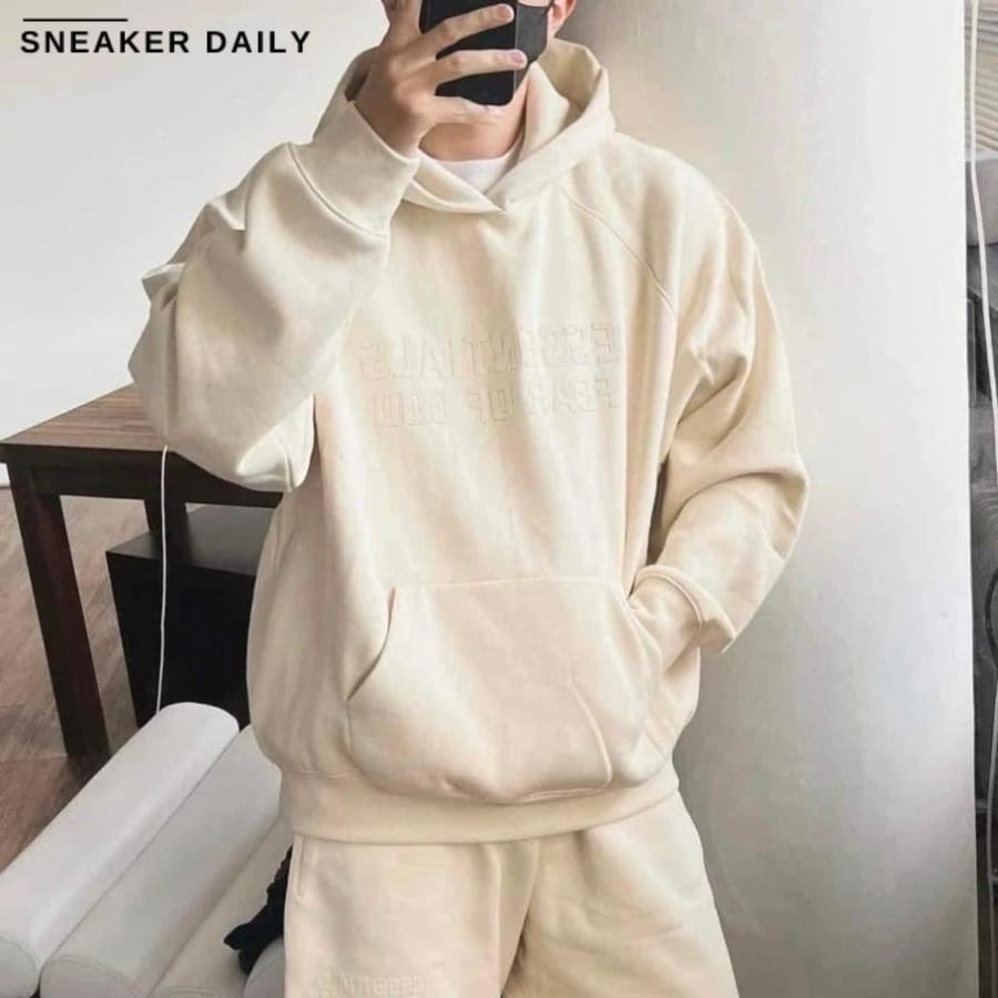 Áo Fear Of God Essentials Hoodie Egg Shell - Sneaker Daily