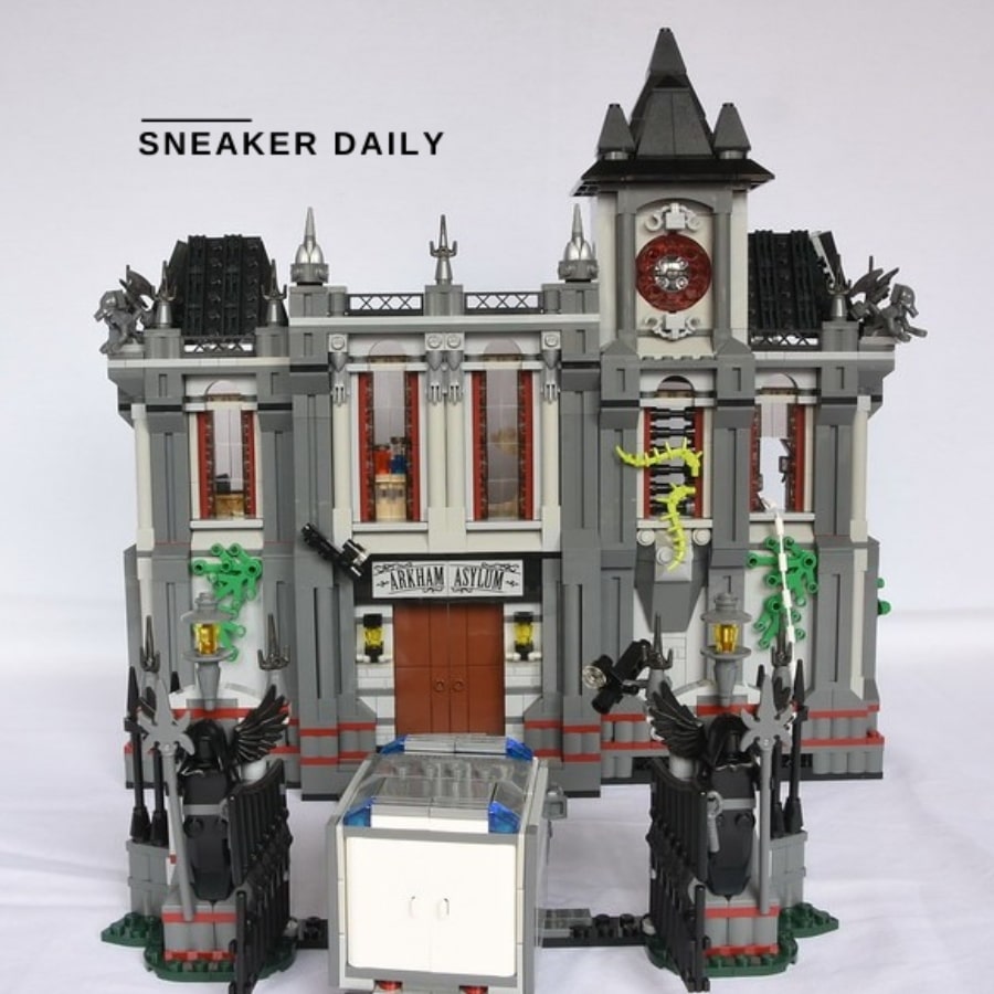 Lego Batman™ Arkham Asylum Breakout 10937