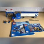 Lego Toys R Us Truck 7848