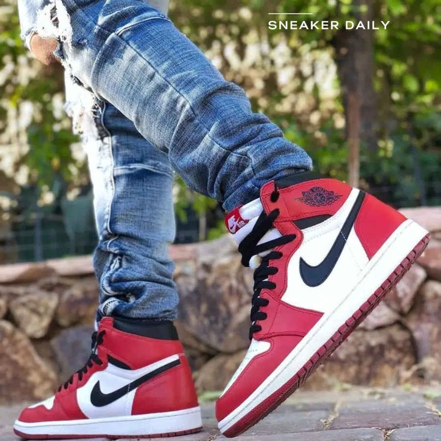 靴 Air Jordan 1 Retro High OG Chicago 2015 Jordan 1 Retro High OG 'Chicago' 2015 - Air Jordan - 555088