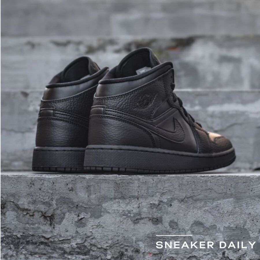 giày air jordan 1 mid 'triple black' 2022 (gs) 554725-093