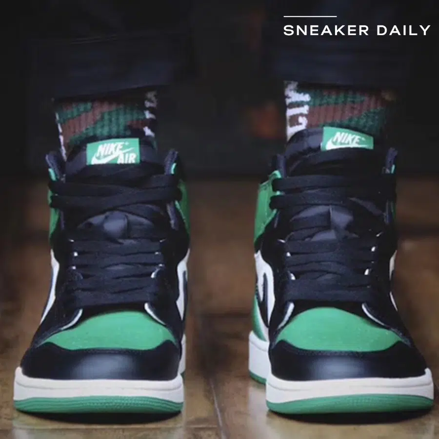 Giày Air Jordan 1 Retro High OG 'Pine Green' 555088-302