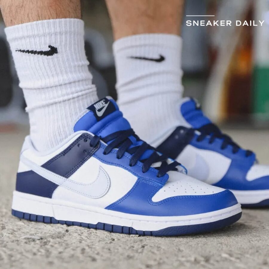 giày nike dunk low 'game royal navy' fq8826-100