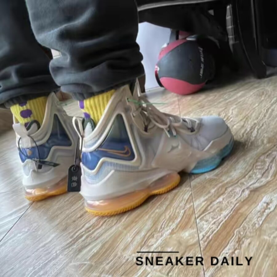giày nike lebron 19 'minneapolis lakers' dc9339-200