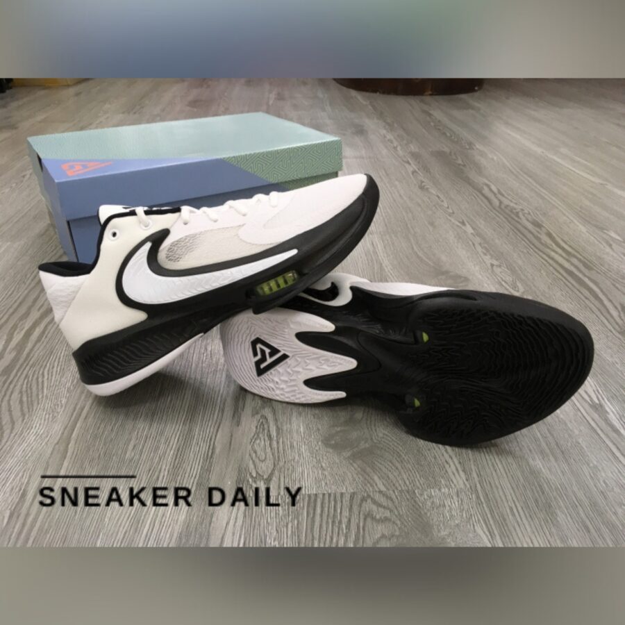 giày nike zoom freak 4 tb 'white black' do9679-100