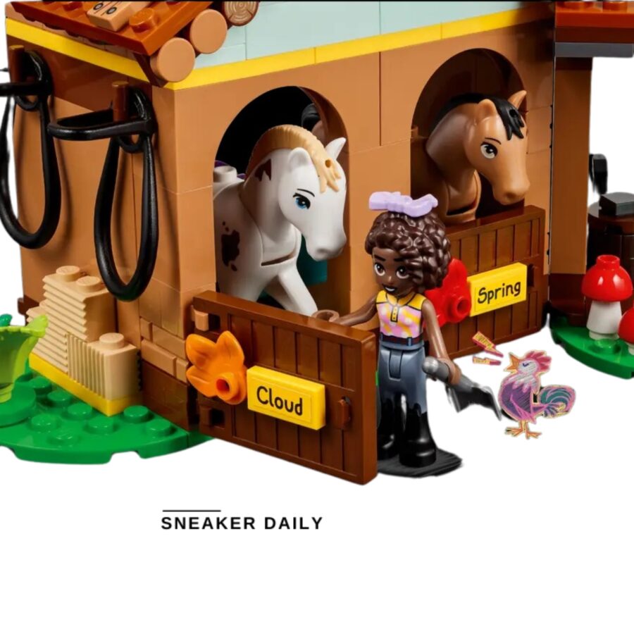 lego autumn's horse stable 41745