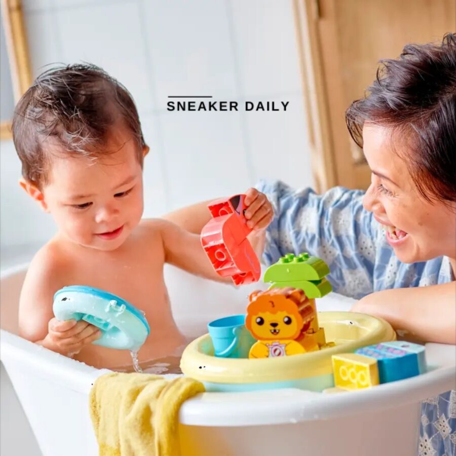 lego bath time fun: floating animal island 10966