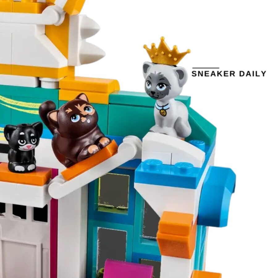 lego cat hotel 41742