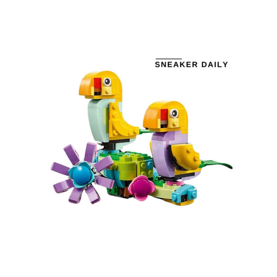 lego flowers in watering can 31149