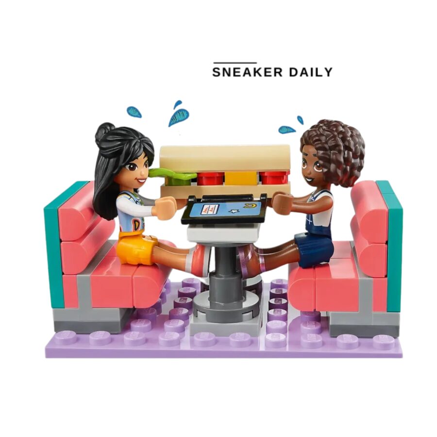 lego heartlake downtown diner 41728