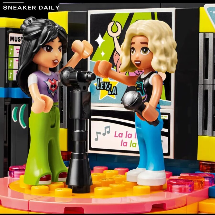 lego karaoke music party 42610